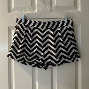 Charlotte Russe Shorts Black & White